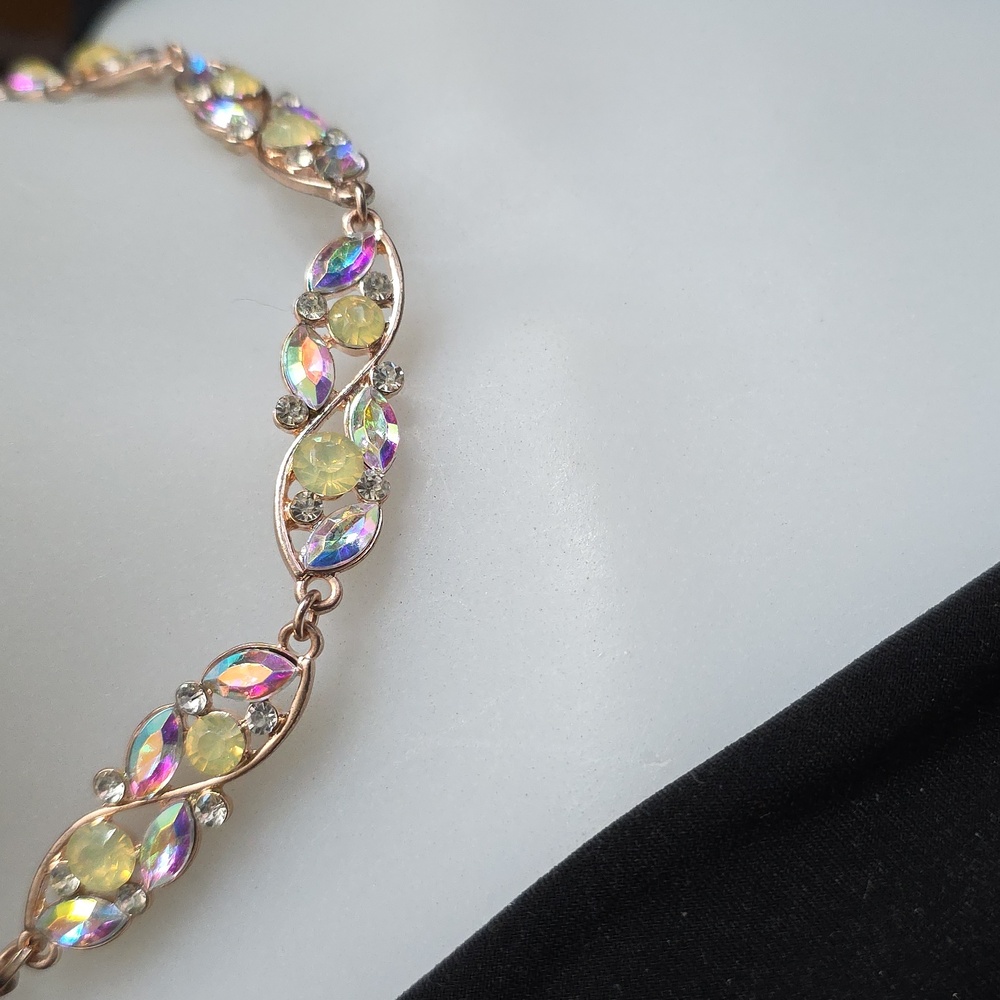 Soft Golden Multicolor Crystal Necklace
